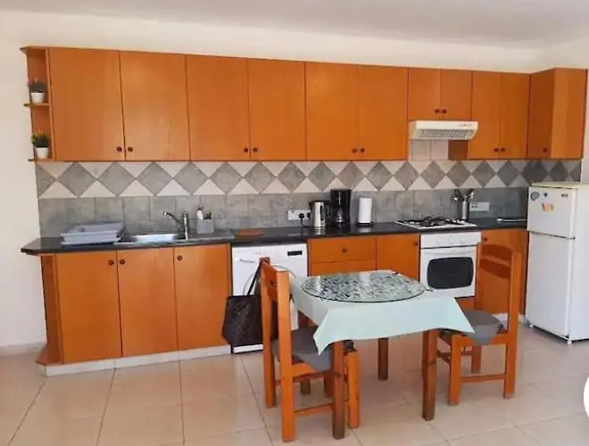 Bright One Bedroom Apartment In Paphos Area
